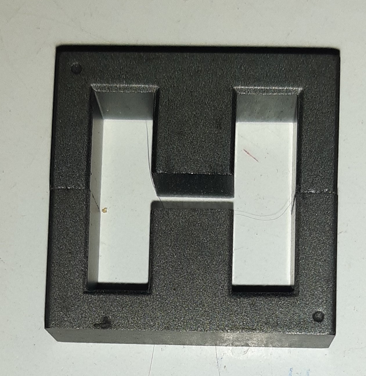 Nucleo in ferrite EE aperto per trasformatore switching