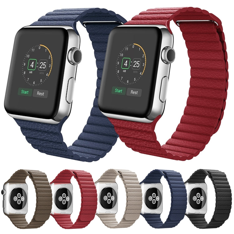 Cinturino in pelle PU con chiusura magnetica per Apple Watch 42mm