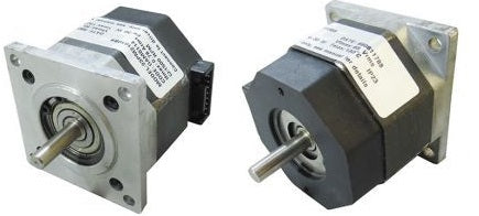 Motore passo-passo 23PP21033B8 con albero da 6 × 18 mm