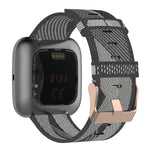 Cinturino nylon 23mm per Fitbit Versa 2 e modelli compatibili