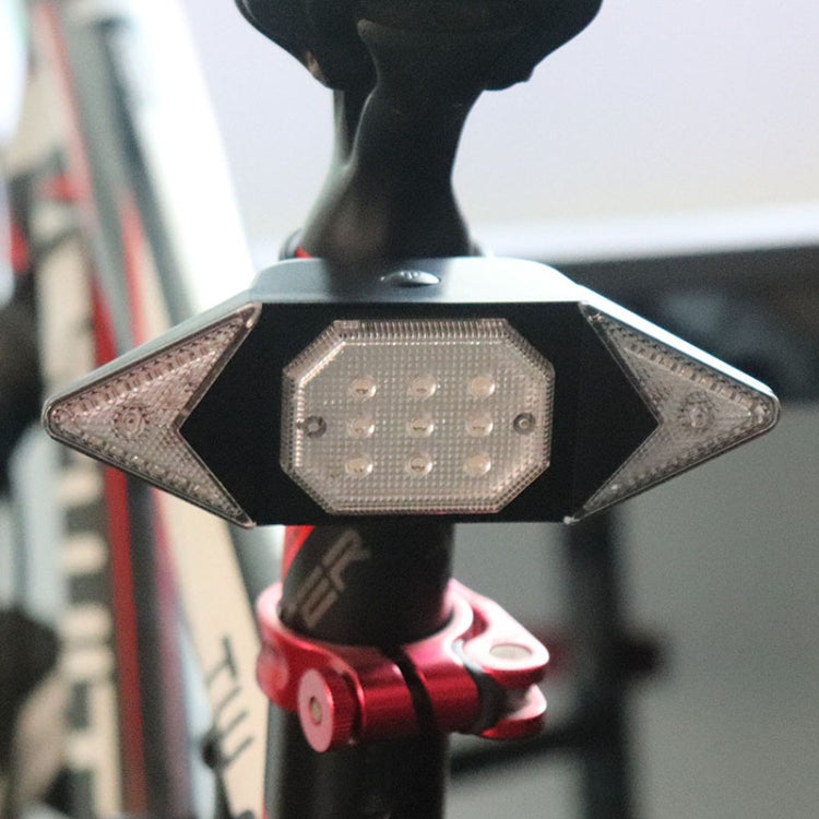 Luce posteriore per bicicletta con telecomando wireless USB