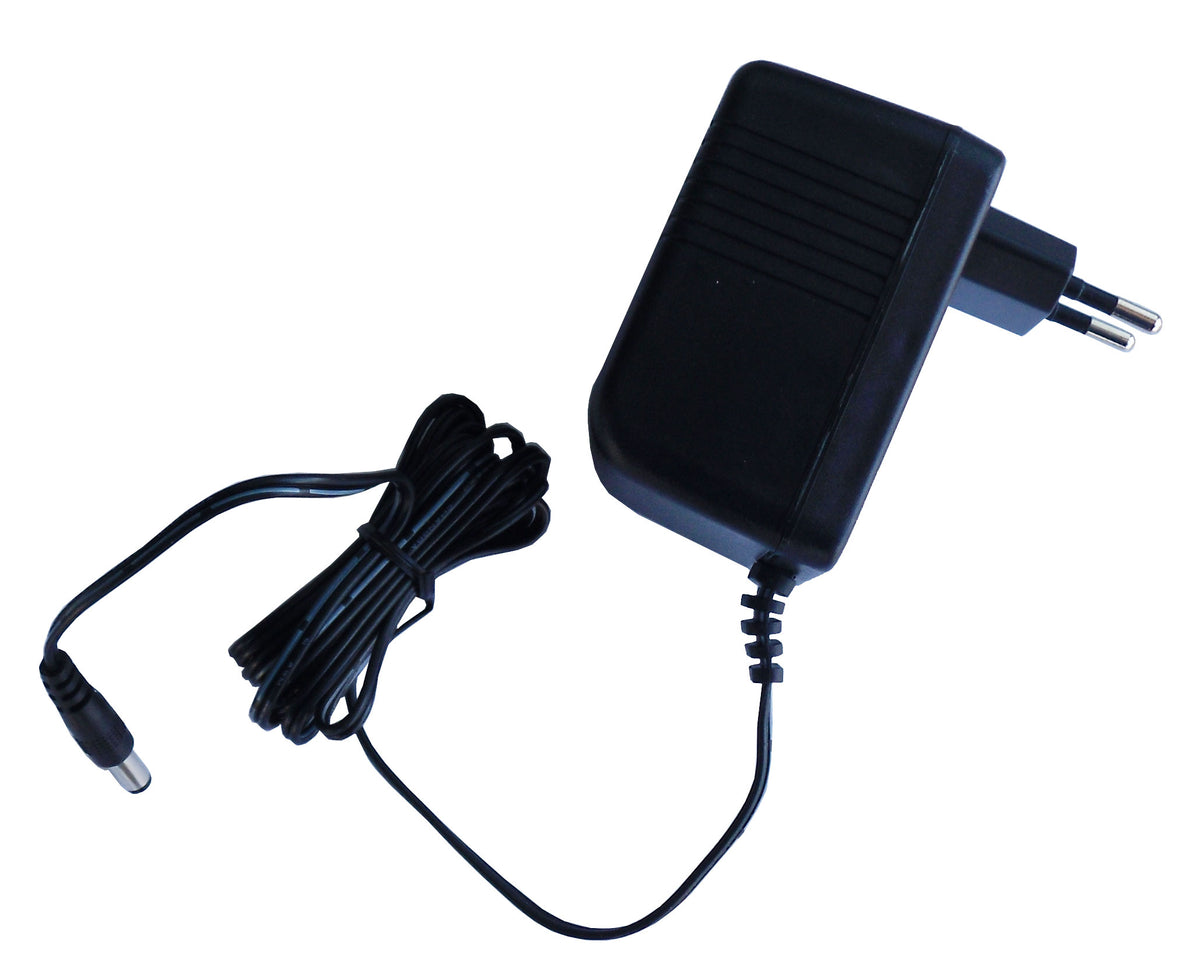 Alimentatore 13.5V 1A con connettore 2.1x5.5mm