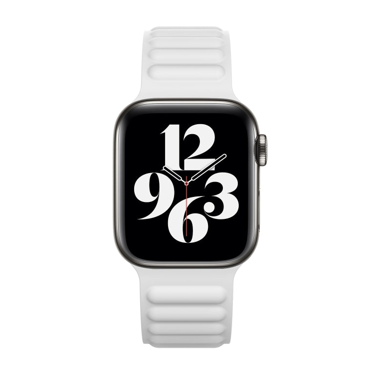 Cinturino in silicone con catena magnetica per Apple Watch