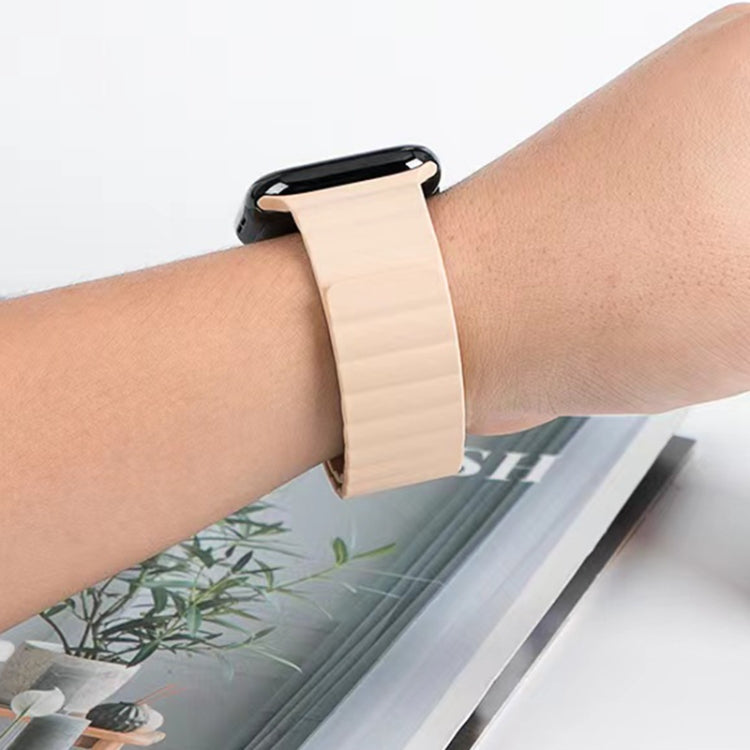 Cinturino magnetico in silicone per Apple Watch serie 1-7