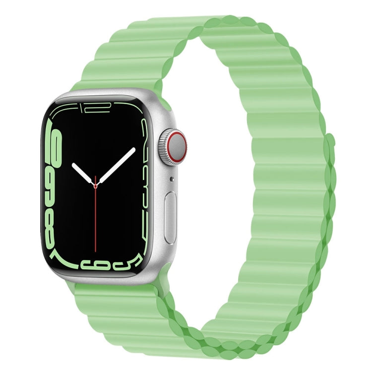 Cinturino in silicone con magnete per Apple Watch