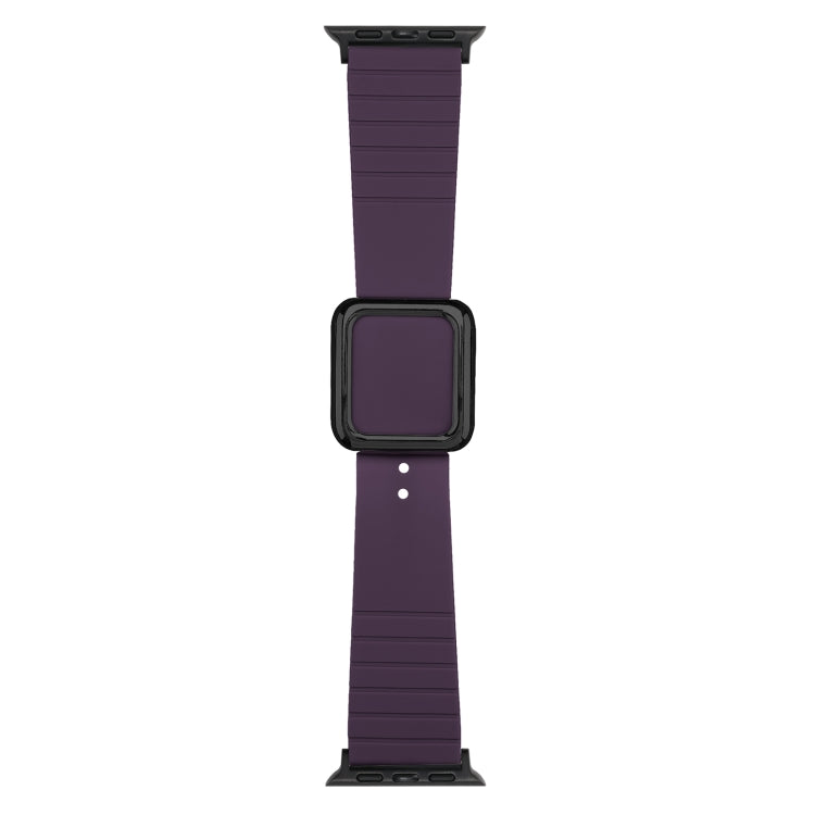 Cinturino in silicone con fibbia nera per Apple Watch