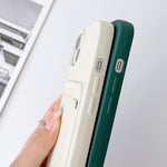 Custodia silicone con porta carte e tracolla per iPhone 14