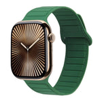 Cinturino in silicone magnetico per Apple Watch Series 10 46mm