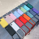 Custodia silicone liquido con cordino per iPhone 16 Pro