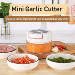 Dispositivo multifunzione per aglio manuale da cucina