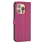 Custodia per telefono in pelle goffrata a quattro foglie, For iPhone 16 Pro Max, For iPhone 16 Pro, For iPhone 16 Plus, For iPhone 16