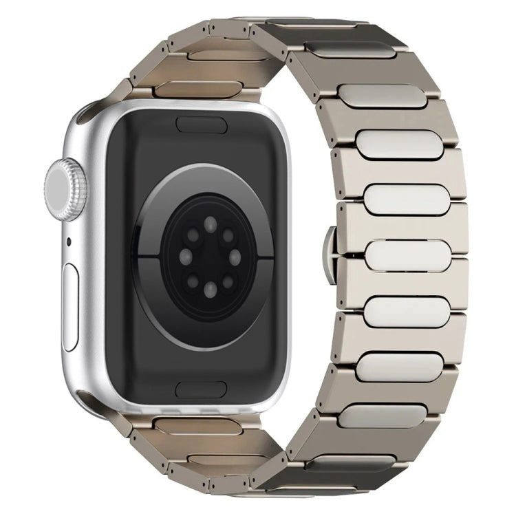 Cinturino per orologio in lega di titanio con fibbia ovale a farfalla, For Apple Watch SE 2023 44mm, For Apple Watch Ultra 2 49mm, For Apple Watch Series 9 45mm, For Apple Watch Ultra 49mm, For Apple Watch Series 8 45mm, For Apple Watch SE 2022 44mm