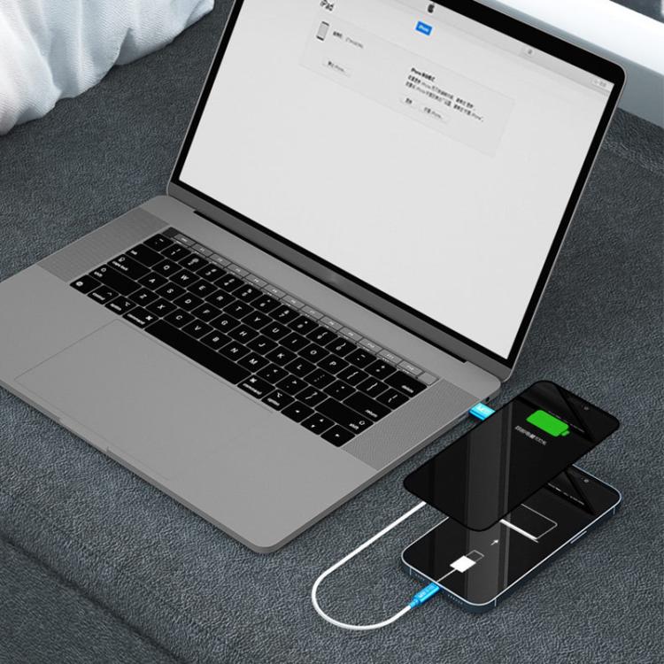 Cavo ricarica e dati USB a Type-C per iPhone iPad