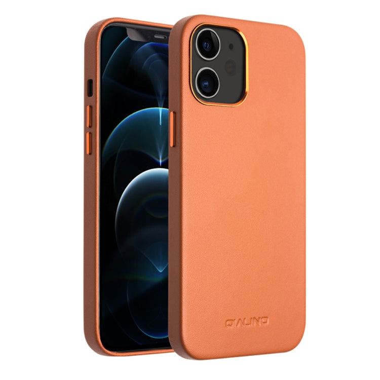 Custodia in pelle QIALINO per iPhone 12 e 12 Pro