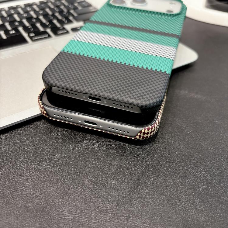 Custodia magnetica in PC effetto pelle per iPhone 17 Pro