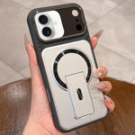 Cover antiurto con copriobiettivo per iPhone 15 e 16