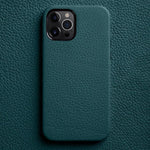Custodia in vera pelle per iPhone 13 e 12 con cornice metallica