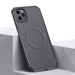 Custodia magnetica con fibra di carbonio per iPhone