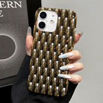 Custodia in TPU con texture attorcigliata per iPhone 16 Pro
