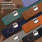 Custodia in pelle con chiusura magnetica per iPhone 16