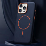 Custodia in pelle con chiusura magnetica per iPhone 16