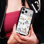 Custodia TPU con motivo WildFlow per iPhone 16 Pro Max
