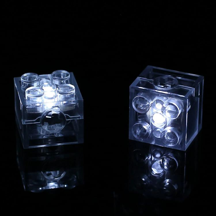 Blocchi da costruzione 2x2 con luce LED