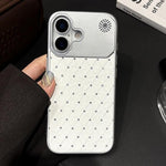 Custodia in ecopelle con texture a griglia per iPhone 17 Pro Max
