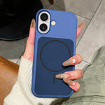 Custodia magnetica in silicone per iPhone 16 e 16 Pro