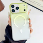 Custodia magnetica PC effetto nebbia per iPhone 17e e 16e