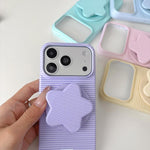 Custodia PC a righe Macaron con supporto per iPhone 16
