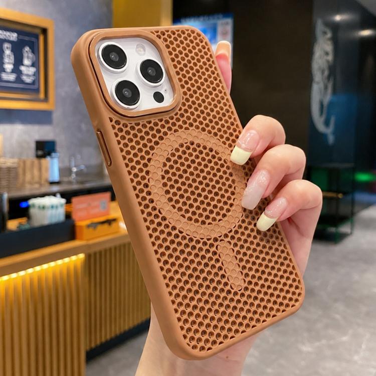 Custodia magnetica a nido d'ape per iPhone 16