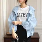 Cappotto donna leggero con cappuccio e protezione solare