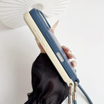 Custodia in silicone con cordino per iPhone 12 Pro Max