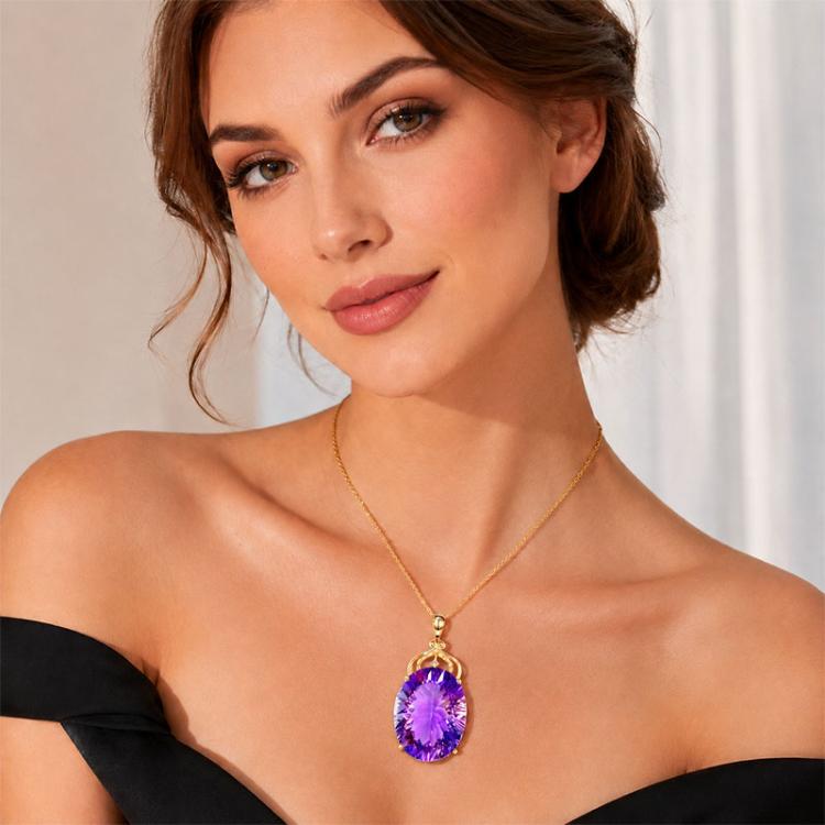 Collana con pendente in ametista a goccia donna