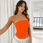 Top aderente in maglia senza spalline tinta unita