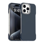 Custodia ibrida in PC e TPU satinato per iPhone 15 Pro