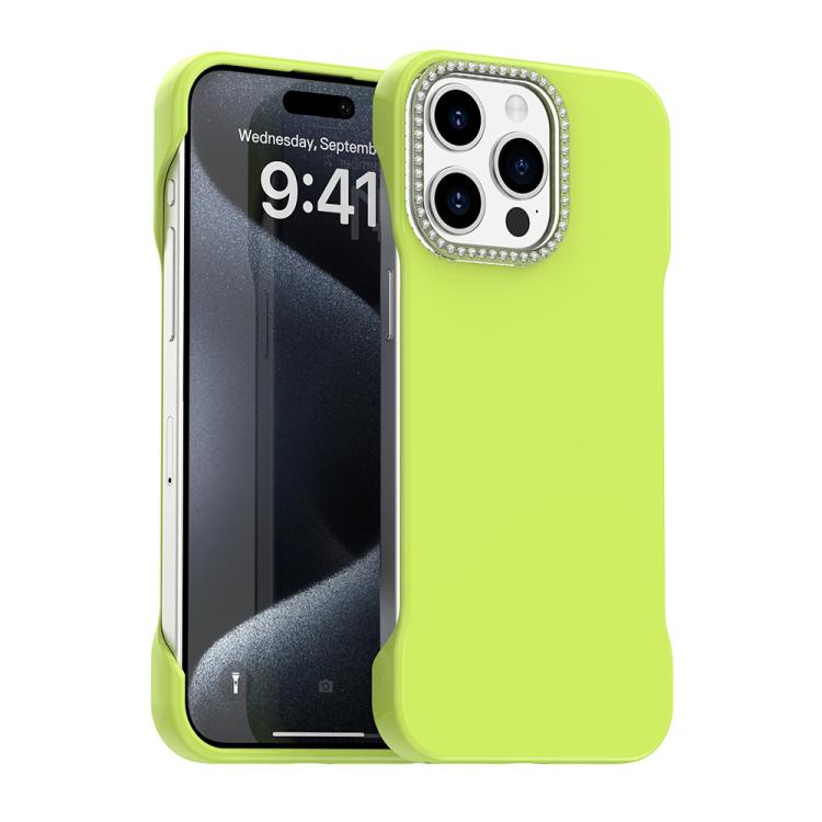 Custodia ibrida in PC e TPU satinato per iPhone 15 Pro