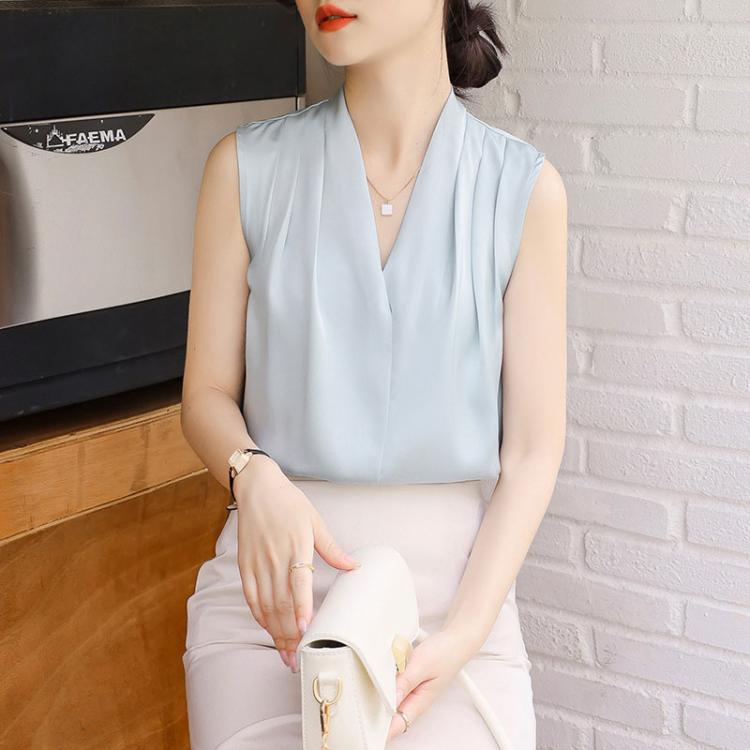 Camicetta donna in raso con scollo a V maniche lunghe