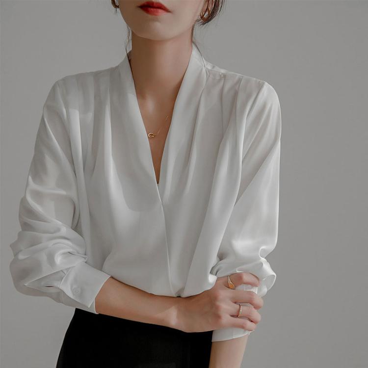 Camicetta donna in raso con scollo a V, L e XL