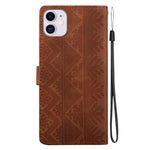 Custodia in ecopelle con motivo etnico per iPhone 11