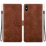 Custodia in ecopelle con motivo etnico per iPhone 11