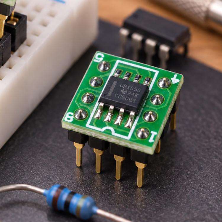 Amplificatore operazionale audio FET-input OPA1656IDR