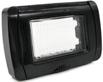 Placca idrobox IP55 3P nera compatibile Matix