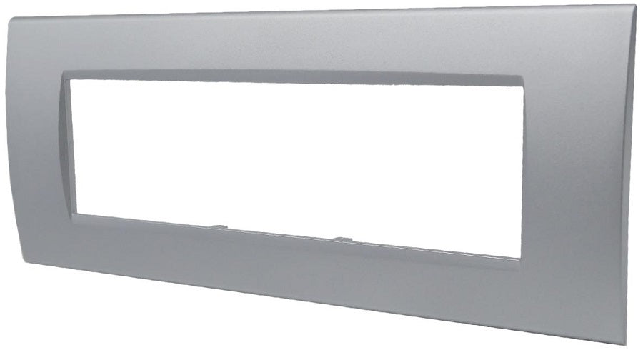 Placca 7 posti argento Soft Touch compatibile Living International