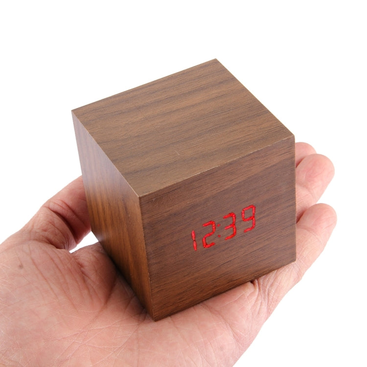 Orologio da tavolo in legno con display LED digitale