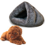 Cuccia triangolare calda per gatti e cani M 40x40x30 cm