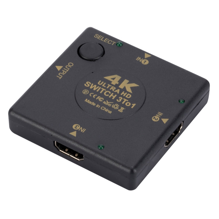 Switch HDMI 3 porte con uscita 4Kx2K