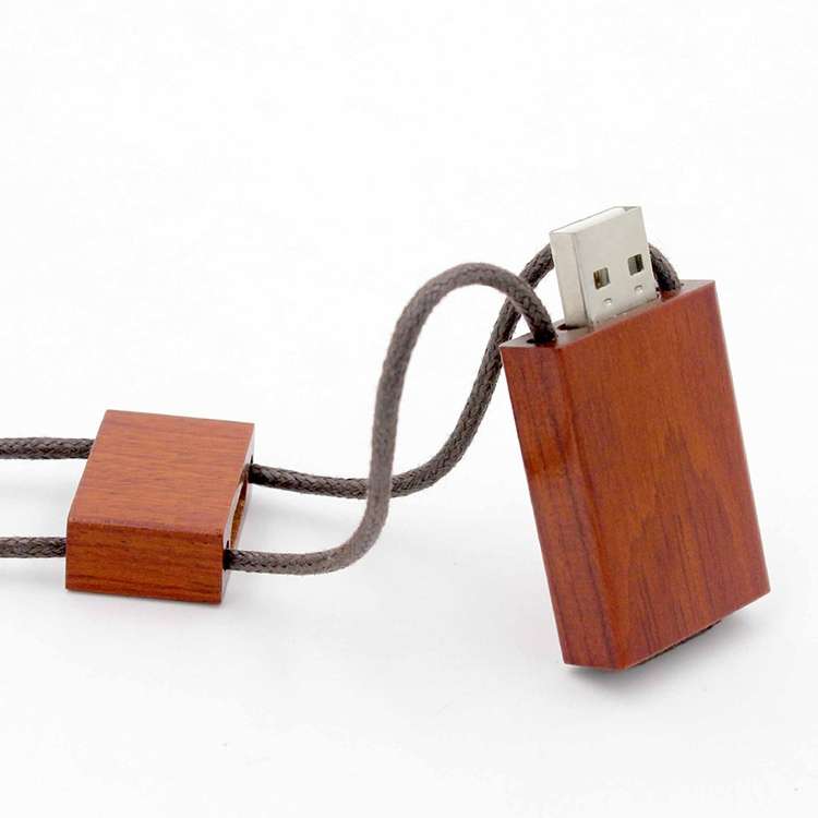 Chiavetta USB 2.0 in materiale effetto legno, 2, 4 o 8 GB - immagine 3