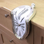 Orologio da tavolo al quarzo design distorto 17cm